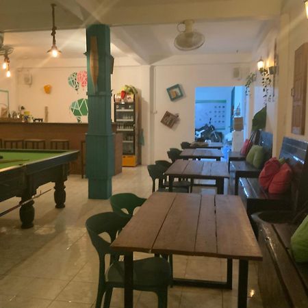 La Casa - Thakhek Hostel Kültér fotó